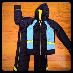 Two piece jogging set